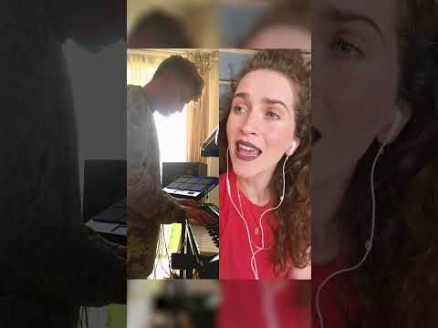 Two stars, one track, this is ‘Lonely’ from Nils Hoffmann and Rae Morris ✨ #Anjunadeep #Shorts