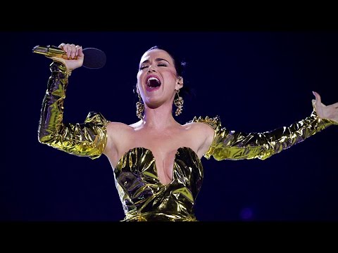 Katy Perry Performs Roar & Firework Live at The Coronation Concert