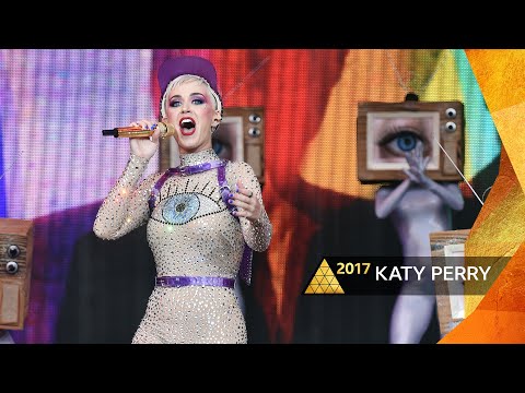 Katy Perry  – Teenage Dream/Firework (Glastonbury 2017)