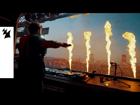 Kura – White Line (The One) [Official Lyric Video]