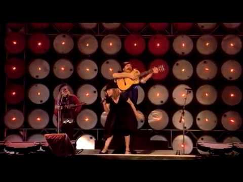 Madonna feat. Gogol Bordello – La Isla Bonita (Live Earth 2007)