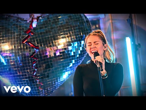 Mark Ronson, Miley Cyrus – No Tears Left To Cry (Ariana Grande cover) in the Live Lounge