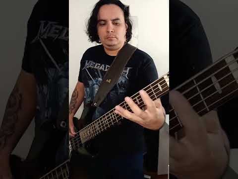 Metallica – Master of Puppets 🎸🔥🔥🔥#metallica #musica #rock #bass #contrabaixo