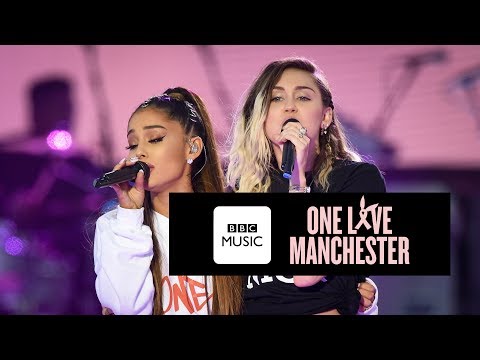 Miley Cyrus and Ariana Grande – Don't Dream It's Over (One Love Manchester)