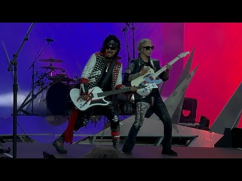 Mötley Crüe – Intro & Wild Side – Königsplatz München 27.05.23