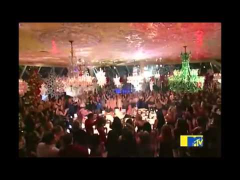 Nicole Scherzinger and the pussy cat dolls live