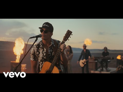 Parker McCollum – Burn It Down (Official Music Video)