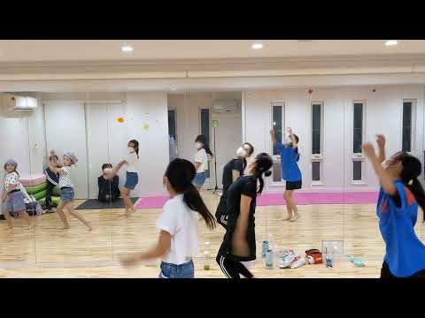 Pussy cat dolls Button ダンス　小学生　2023/6/14
