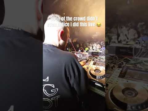 Real DJing Vacation mode #toneplay #dj #realdjing Rattle vs. Zombie Nation