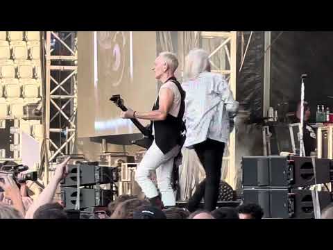 Rock of Ages DEF LEPPARD STOCKHORN ARENA, THUN, SWITZERLAND 27.06.2023