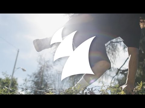 Sick Individuals feat. Kaelyn Behr – Never Fade (Official Music Video)