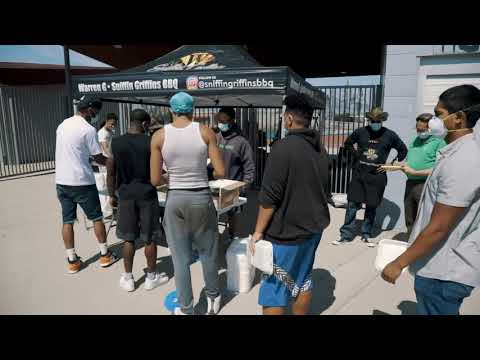 SNIFFIN GRIFFINS BBQ | Warren G