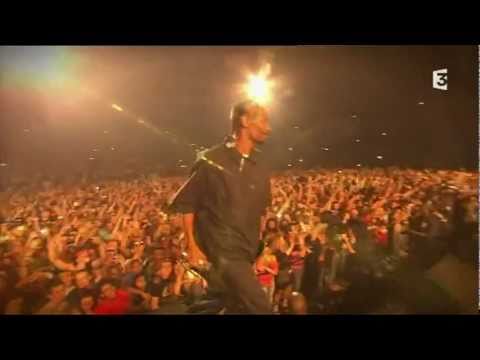 Snoop Dogg – Regulate feat.Warren G – Paris Zénith 2011