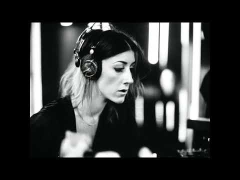 Stable Diffusion/Riffusion AI remix of Oceanlab – On A Good day with original vocals