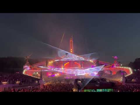 Tomorrowland 2022 W1: The Reflection of Love | Armin van Buuren