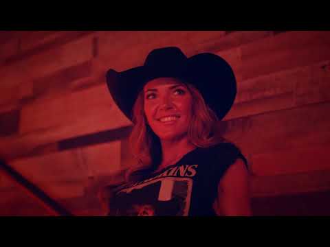 Trace Adkins – Where The Country Girls At (feat. Luke Bryan and Pitbull) (Official Music Video)
