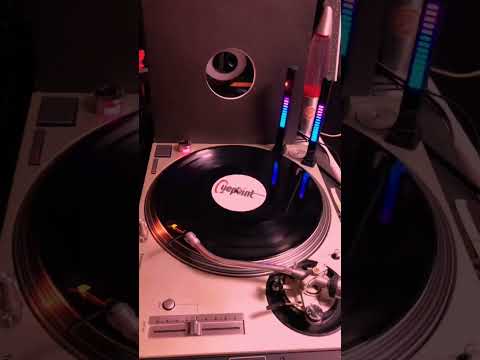 Trance Classics! “MEGARA vs DJ LEE – HOLD YOUR HANDS UP” #trance #vinyl #edm #electronic #dj