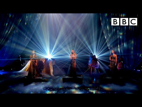 Unreal Little Mix performance! 😲 'Secret Love Song' @LittleMix The Search – BBC