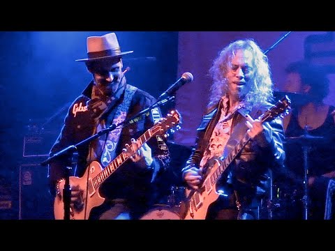 Wedding Band (Metallica's Kirk Hammett & Robert Trujillo) cover Black Sabbath, live in San Francisco