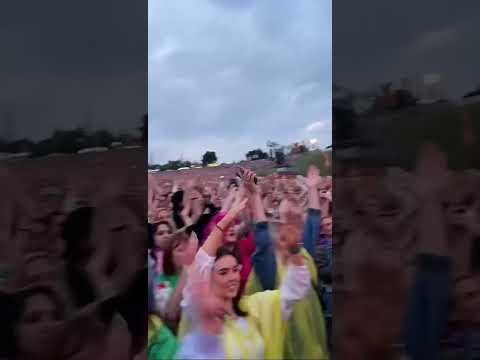 What makes you beautiful Harry styles Slane castle via stephenjohnh
