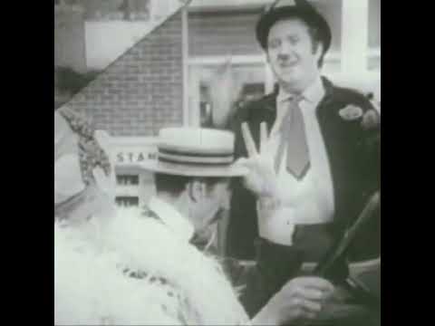 Abbott & Costello gas station attendants | #retrocommercials #vintage