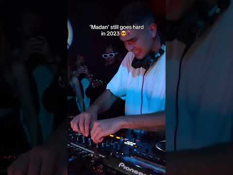 Sammy Virji drops ‘Madan’ at his DJ Mag set! 🔥🔊 #house #ukg #housemusicalllifelong #electronicmusic