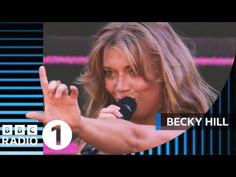 Becky Hill – Disconnect | Radio 1 Dance: Ibiza 2023