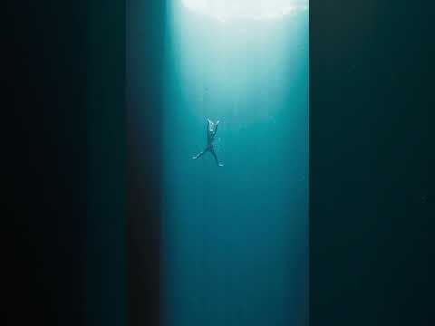 ATTLAS & Jodie Knight – Used To The Silence (Short)