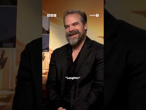 david harbour owns THAT sword?! 🤯 #davidharbour #strangerthings #strangerthings4 #hopper