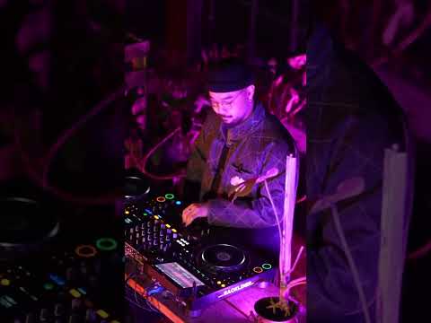 zensei ゼンセー Monstercat Silk Showcase Live [Short]