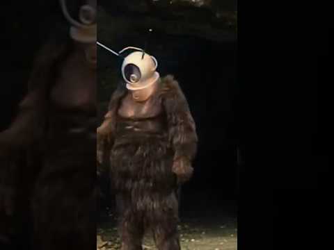 Ro-man #halloweencostume idea 🎬 Robot Monster (1953) #halloween #gorilla #spaceman