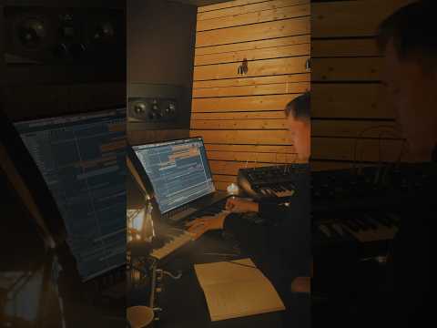 Breaking down Mark Novas’ ‘Give Me A Feeling’ 🎹 #Anjunadeep #Shorts