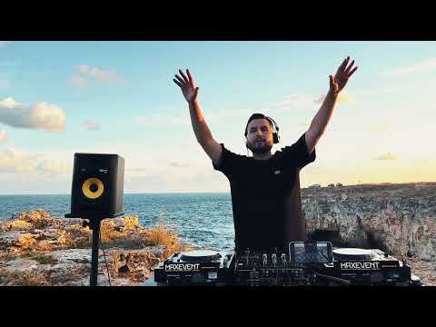 UUFO live at Tyulenovo, Bulgaria – A State of Trance Artist Highlight