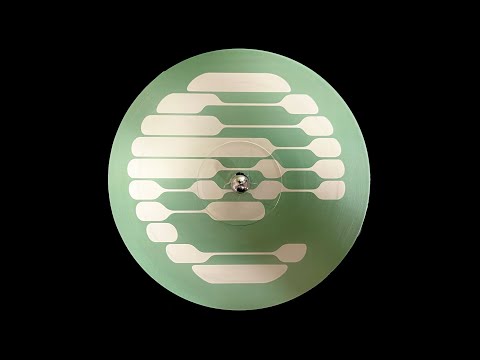 John ’00’ Fleming – Free (John’s Twisted Dub) (2000)