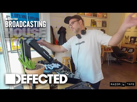 Razor-N-Tape’s Aaron Dae In The Shop (Defected Broadcasting House)