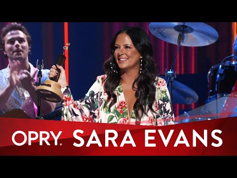 Sara Evans’ Opry Member Induction | Induction & Invitations | Opry