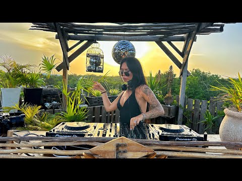Anely Kiyaro | Progressive Melodic Techno Mix 2023 | By @EPHIMERATulum