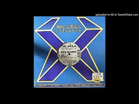 Dee Mark – Moonwalker