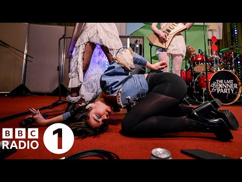 The Last Dinner Party – Dog Days Are Over (Sound of 2024)