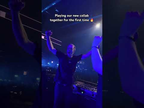 This was crazy! Playing my new collab with Hardwell live at ASOT 🔥 #shorts