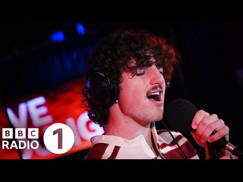 Benson Boone – Lose Control (Teddy Swims cover) in the Live Lounge