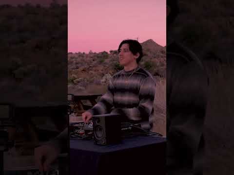 ‘Enter‘ another realm with Durante 🏜️ #music #shorts