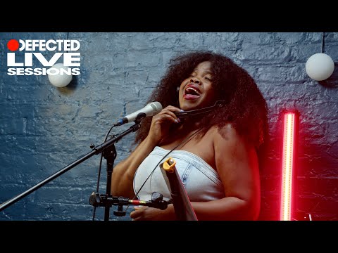 Danielle Ponder – Carry Me Higher, Only The Lonely, Missing | Defected Live Sessions [S2E1]