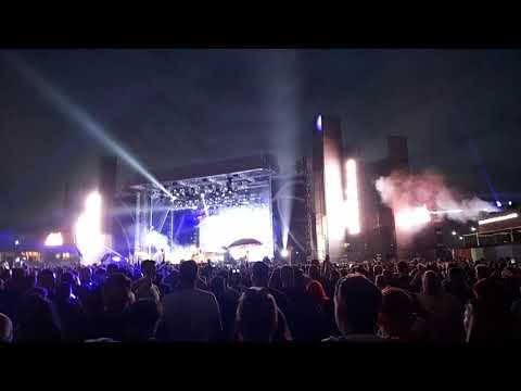 Above & Beyond group therapy 450