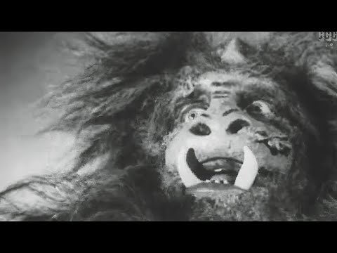Terror in the Midnight Sun (1959 monster film) John Carradine, Barbara Wilson | USA version