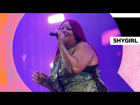 Shygirl – Mr Useless (Radio 1’s Big Weekend 2024)