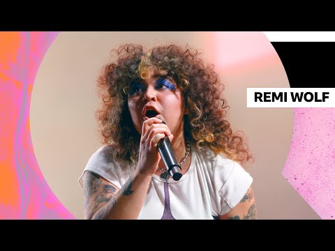 Remi Wolf – Photo ID (Radio 1’s Big Weekend 2024)