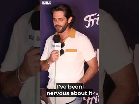 There’s nowhere to hide 😬 #Thomasrhett #ACMAwards