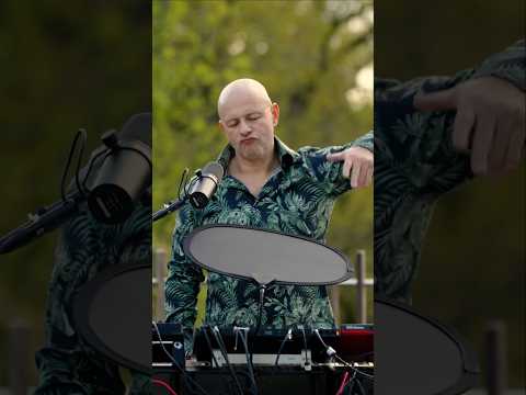 Darren Tate treated the lush woodlands of Wakehurst to his brand new track, ‘5am Yo Lima’! #music