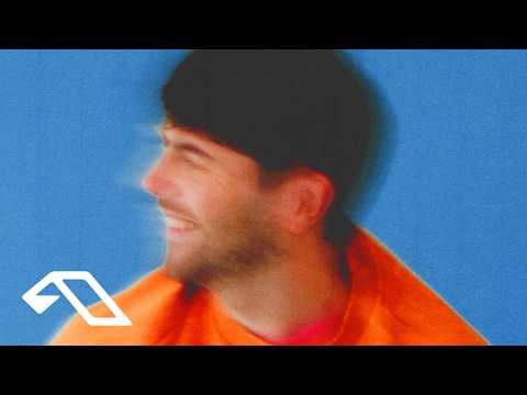 CRi – Dark In This Room [@CRiMusic]